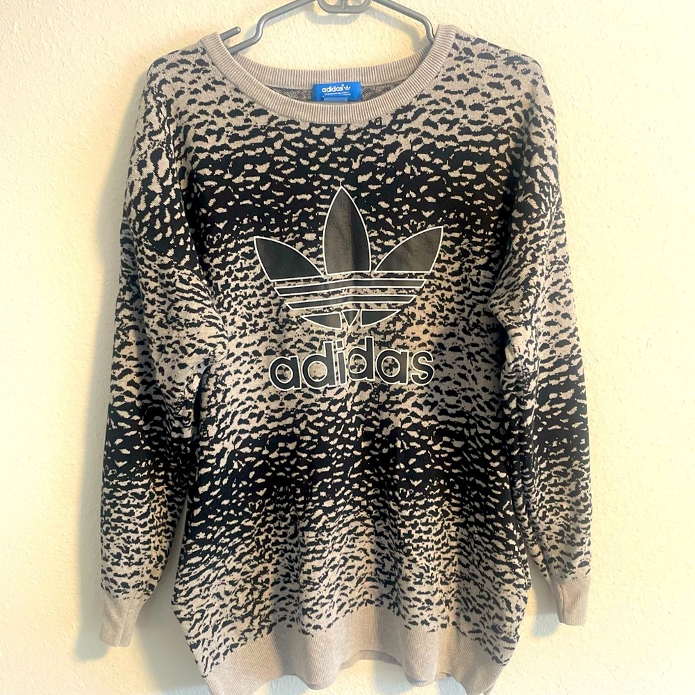 Womens Oversized Adidas Leopard Print Sweater with Pockets! Size Medium